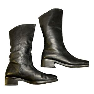SHOE DEPT Leather Boots Made in Brazil
Women’s Size 8.5
Soft black leather